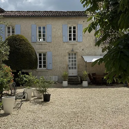 Ferienhaus Maison Charentaise - Piscine Privee Saint-Palais-du-Ne