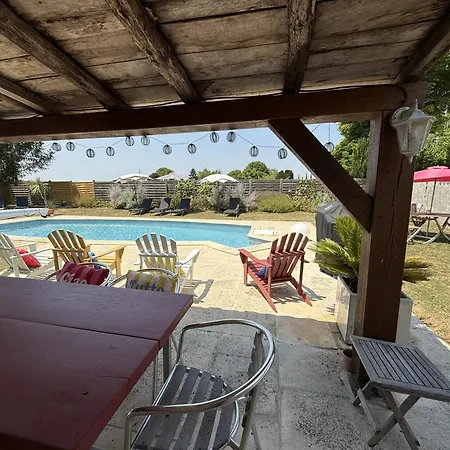 Ferienhaus Maison Charentaise - Piscine Privee Saint-Palais-du-Ne